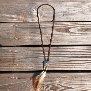 Feathered boho necklace LF